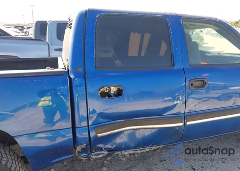 2004 Chevrolet Silverado 1500 Ls from USA, damaged, VIN 2GCEC13T541338092